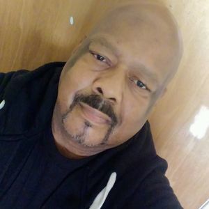 Meet your Posher, Les